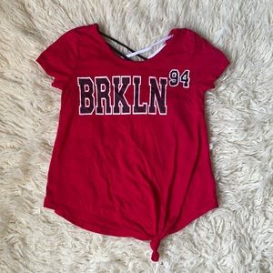 2/$10 Sporty Brooklyn Tee Sz 7/8